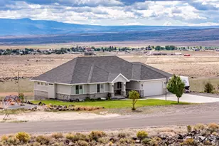 351 W Skyline Dr, Loa, UT 84747 - Photo 48