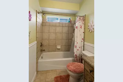 351 W Skyline Dr, Loa, UT 84747 - Photo 24