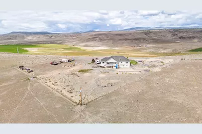 351 W Skyline Dr, Loa, UT 84747 - Photo 62