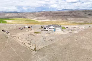 351 W Skyline Dr, Loa, UT 84747 - Photo 62