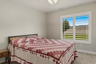 351 W Skyline Dr, Loa, UT 84747 - Photo 26