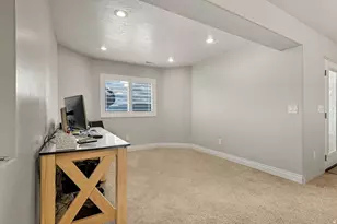 351 W Skyline Dr, Loa, UT 84747 - Photo 40