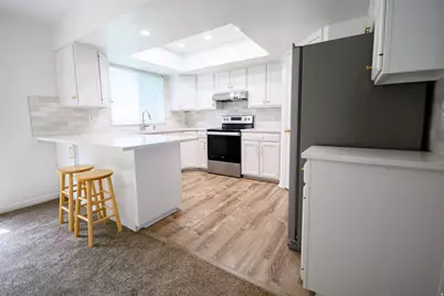 960 E 3400 N, Layton, UT 84040 - Photo 8