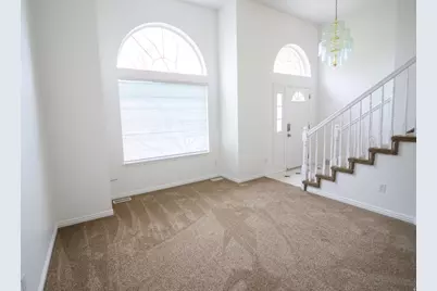 960 E 3400 N, Layton, UT 84040 - Photo 4