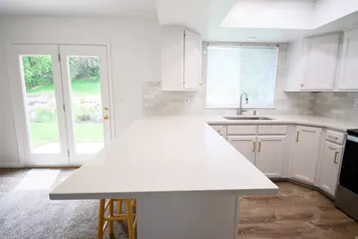 960 E 3400 N, Layton, UT 84040 - Photo 10