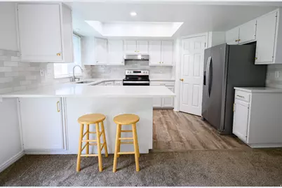 960 E 3400 N, Layton, UT 84040 - Photo 6