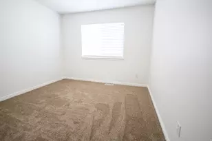 960 E 3400 N, Layton, UT 84040 - Photo 28