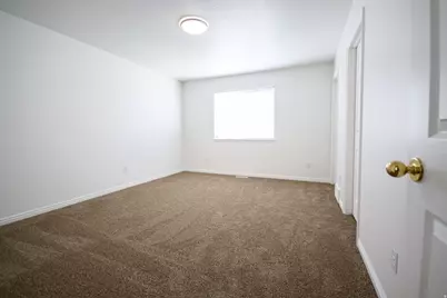 960 E 3400 N, Layton, UT 84040 - Photo 26