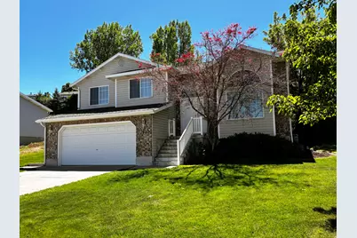 960 E 3400 N, Layton, UT 84040 - Photo 2