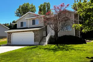 960 E 3400 N, Layton, UT 84040 - Photo 2