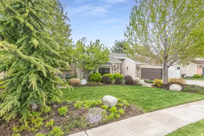 10183 S Hickory Point Dr, Sandy, UT 84092 - Photo 2
