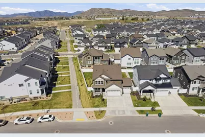 997 N Story Dr #316, Lehi, UT 84043 - Photo 44