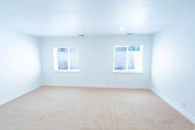 3019 N 250 W, Lehi, UT 84043 - Photo 8