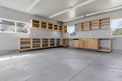 370 E 9400 S, Sandy, UT 84070 - Photo 22