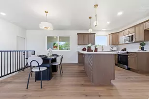 370 E 9400 S, Sandy, UT 84070 - Photo 6