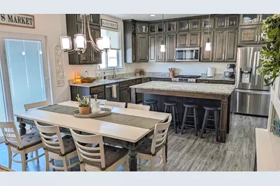 878 N Leo Ln, Lehi, UT 84043 - Photo 4