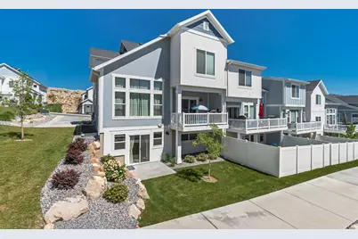 9757 N Aaron Ave, Eagle Mountain, UT 84005 - Photo 32