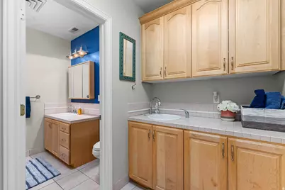 876 E High Country Dr N, Orem, UT 84097 - Photo 42