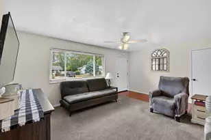 935 S 880 W, Payson, UT 84651 - Photo 8