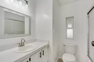 1109 W Barberry Dr, Taylorsville, UT 84123 - Photo 14