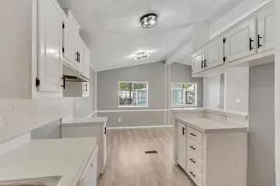 1109 W Barberry Dr #135, Taylorsville, UT 84123 - Photo 8