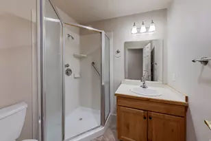 687 W Hale Ave, Moab, UT 84532 - Photo 38