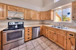 687 W Hale Ave, Moab, UT 84532 - Photo 24