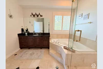 1562 E Fairway Ridge Rd, Draper, UT 84020 - Photo 28