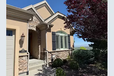 1562 E Fairway Ridge Rd, Draper, UT 84020 - Photo 2