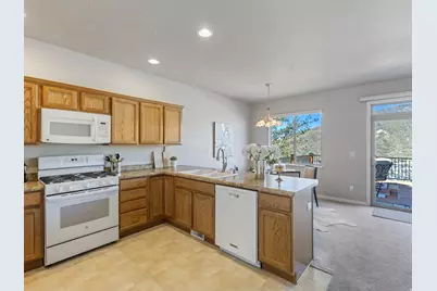 15057 S Winged Bluff Ln, Draper, UT 84020 - Photo 10