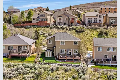 15057 S Winged Bluff Ln, Draper, UT 84020 - Photo 34