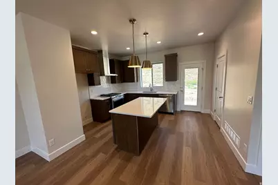 2226 W Cape Fox Way N #213, Lehi, UT 84048 - Photo 6