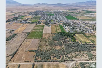 699 E Main N, Grantsville, UT 84029 - Photo 14