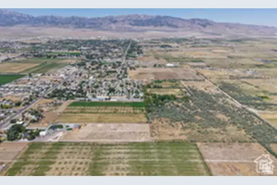 699 E Main N, Grantsville, UT 84029 - Photo 20