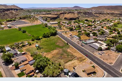 165 S State St, La Verkin, UT 84745 - Photo 12