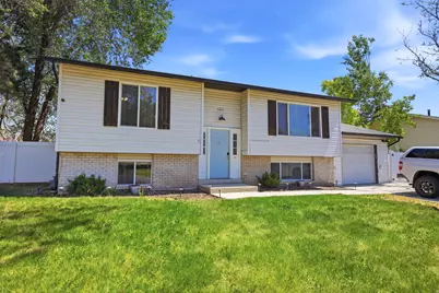 180 E 900 S, Layton, UT 84041 - Photo 6