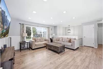 180 E 900 S, Layton, UT 84041 - Photo 8