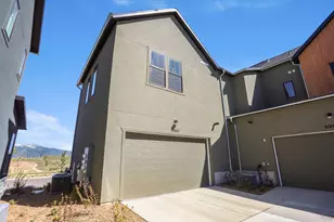 6962 W Terraine Rd S, West Jordan, UT 84081 - Photo 40