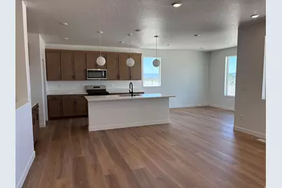 4945 N Topaz Drive, Eagle Mountain, UT 84005 - Photo 2