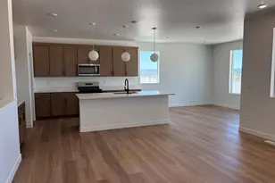 4945 N Topaz Dr, Eagle Mountain, UT 84005 - Photo 2