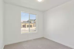 4945 N Topaz Dr, Eagle Mountain, UT 84005 - Photo 26