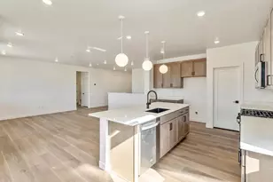 4945 N Topaz Dr, Eagle Mountain, UT 84005 - Photo 4