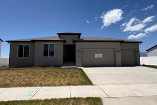 4945 N Topaz Dr, Eagle Mountain, UT 84005 - Photo 1