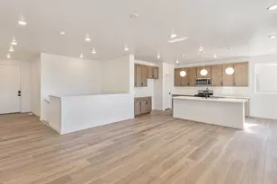 4945 N Topaz Dr, Eagle Mountain, UT 84005 - Photo 14