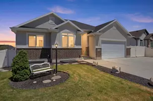 582 W 1960 N, Tooele, UT 84074 - Photo 2