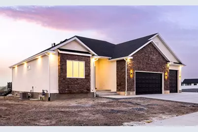 689 W 85 S, Hyrum, UT 84319 - Photo 44