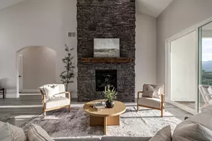 689 W 85 S, Hyrum, UT 84319 - Photo 10