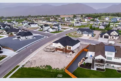 689 W 85 S, Hyrum, UT 84319 - Photo 54