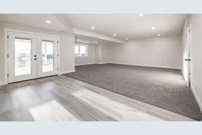 689 W 85 S, Hyrum, UT 84319 - Photo 38