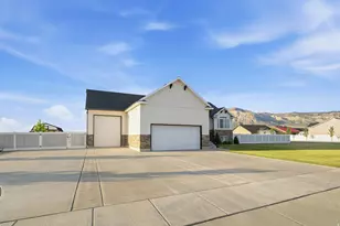 2832 W 2550 N, Plain City, UT 84404 - Photo 36